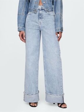 GAP Light Blue high rise stride cuffedWide-Leg Jeans size 8